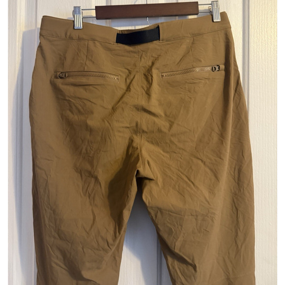 Columbia Mens 32 Regular Nylon Hiking Pants Tan Blue Trim Zip Pockets Outdoor - Picture 6 of 11